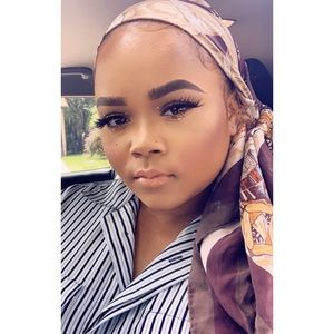 Meet your Posher, Erika